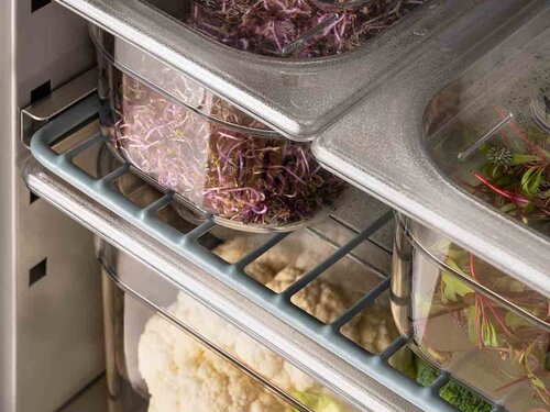 Stalgast Saladette mit 2 Tren und Glasaufsatz, fr 10 x GN 1/4, Inhalt 198 Liter, BTH  900 x 700 x 1300 mm