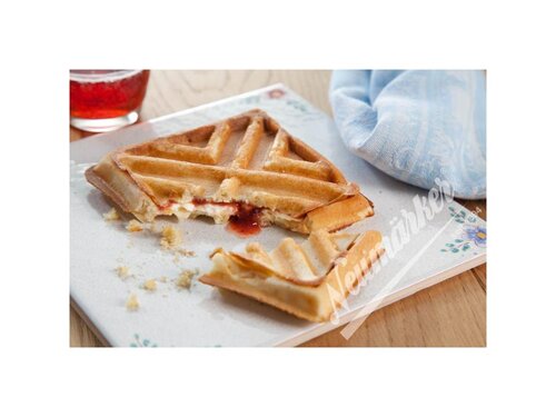 Neumrker Waffeleisen, mit Digitaltimer, fr 2 Waffeln  108 x 108 x 20 mm, 230 V / 2,2 kW