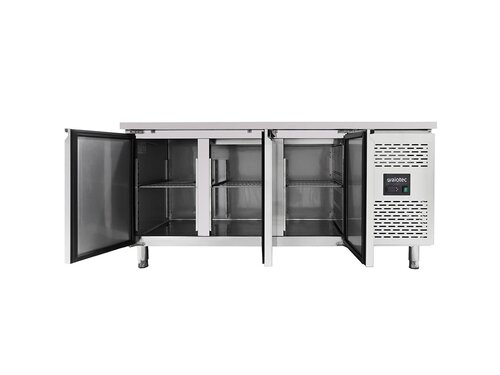 vaiotec EASYLINE 700 Kühltisch, 3 Türen für GN 1/1, 417 Liter, Umluftkühlung, BTH 1795 x 700 x 850 mm