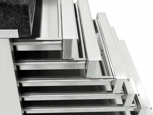 vaiotec EASYLINE Pizzatisch 800 mit 1 T�r & 7 Schubladen, schwarze Granitarbeitsfl�che, inkl. K�hlaufsatz f�r 7x GN1/4, 175 Liter, BTH 1510 x 800 x 1435 mm