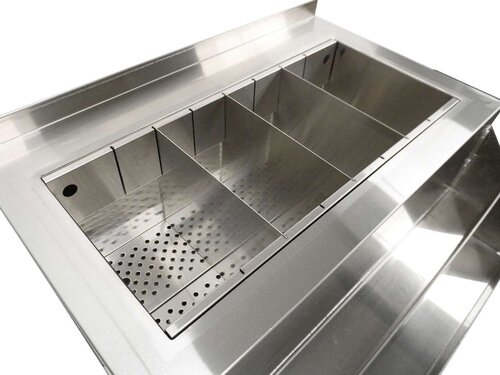 Combisteel Cocktail-Bar Station 900, Edelstahl, Grundboden, Aufkantung, BTH 900 x 740 x 900 mm