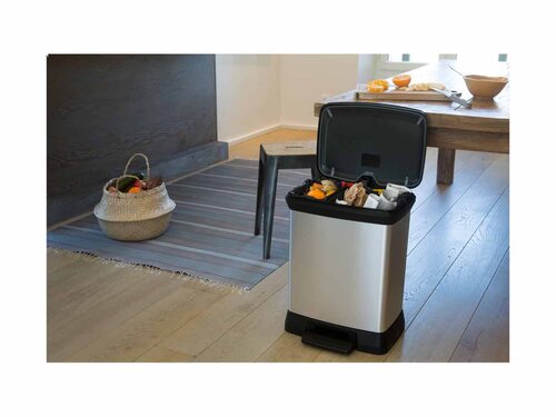 Curver DECOBIN DUO Abfalleimer 30L (10L+18L) mit Fupedal silber metallic, Metalleffekt-Lackierung, Komfortables Pedal, 2 Inneneimer, BTH 390 x 290 x 505 mm